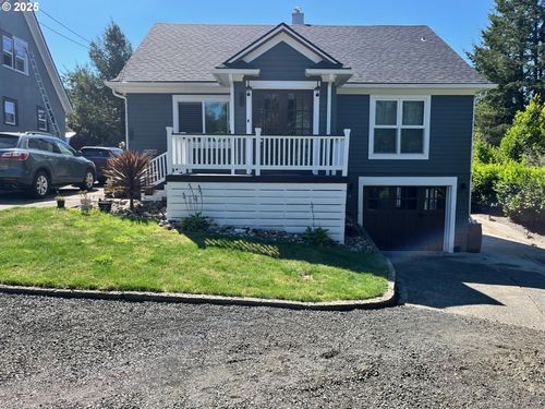 395 N Folsom St, Coquille, OR, 97423-1717 | Card Image