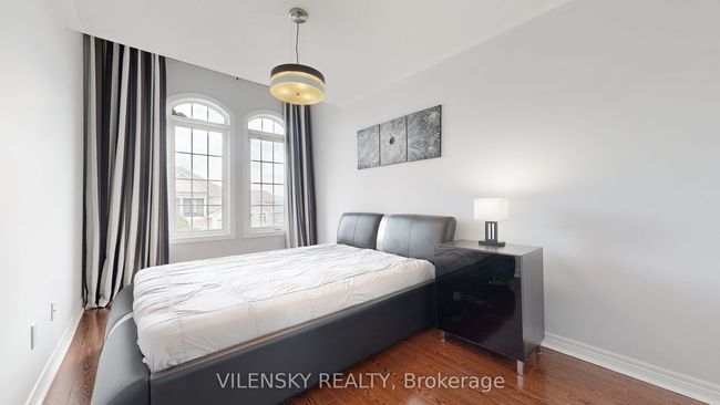 66 Littleriver Crt, House attached with 5 bedrooms, 4 bathrooms and 3 parking in Vaughan ON | Image 19