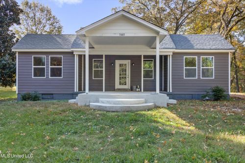 7557 Stateline Rd, Walls, MS, 38680-8853 | Card Image