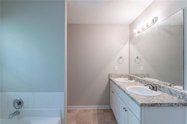 3075 Oakvale Hts, House other with 3 bedrooms, 3 bathrooms and null parking in Decatur GA | Image 24