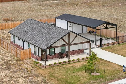 218 Colonial Ln, La Vernia, TX, 78121-0180 | Card Image