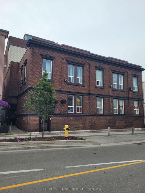 203-19 Dunlop St W, Barrie, ON, L4N1A1 | Card Image
