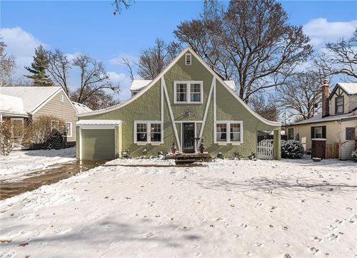 5925 Alhambra Dr, Fairway, KS, 66205-3158 | Card Image