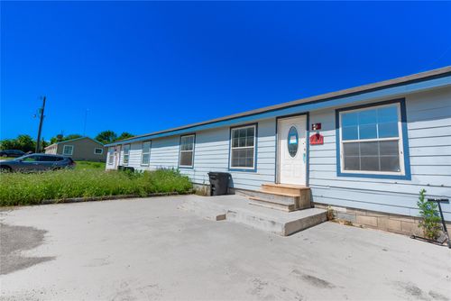 119 Windy Creek Ct, Springtown, TX, 76082-5268 | Card Image