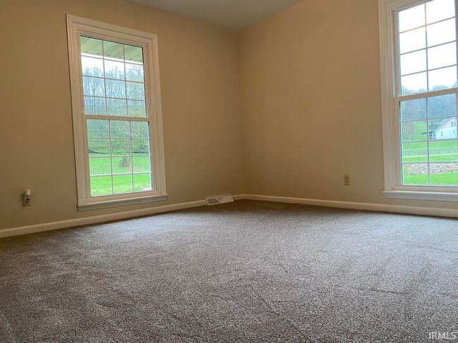 8760 E Schnellville Rd, House other with 4 bedrooms, 3 bathrooms and null parking in Birdseye IN | Image 30