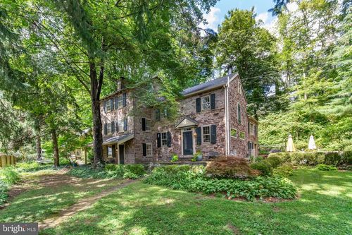 2 Old Prallsville Rd, Stockton, NJ, 08559-2129 | Card Image