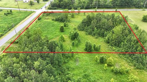 5 30th Ave, Osceola, WI, 54020 | Card Image