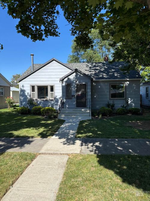 415 S Diamond St, Nampa, ID, 83686-5319 | Card Image