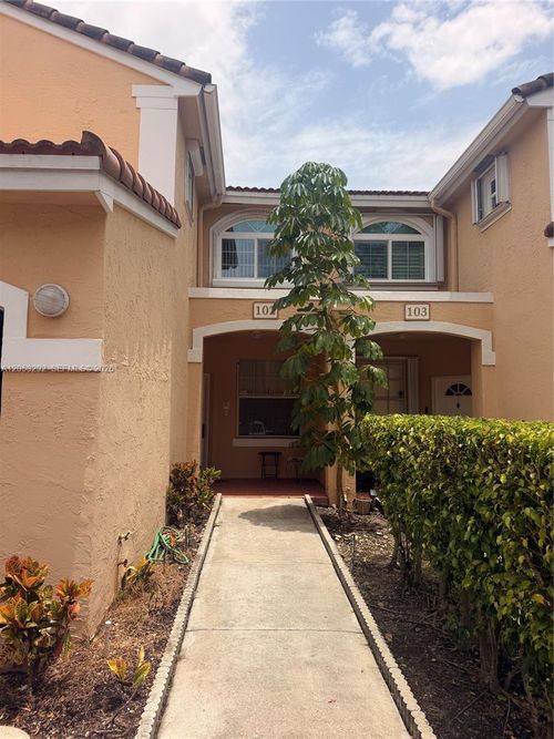 1025-14817 Balgowan Rd, Miami Lakes, FL, 33016-6737 | Card Image