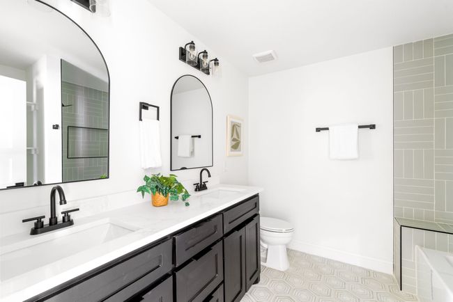 16918 Hunters Point Dr, House other with 4 bedrooms, 3 bathrooms and null parking in Dallas TX | Image 32