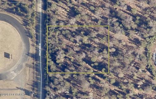 L16 B2 Holly Beck St, Kenai, AK, 99611 | Card Image