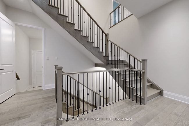 52 Klees Cres, House other with 5 bedrooms, 5 bathrooms and 3 parking in Aurora ON | Image 16