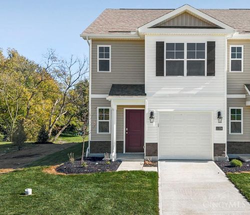 10376 Mae Court, Colerain Twp, OH, 45251 | Card Image