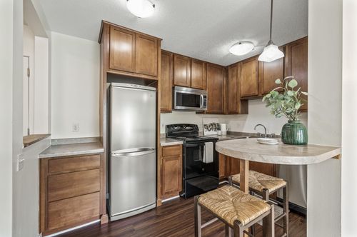 apt-108-3729 Snelling Ave, Minneapolis, MN, 55406-2608 | Card Image