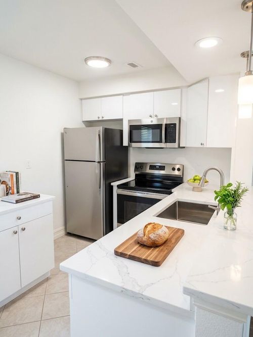 2-2713 Ne 33rd Avenue, Fort Lauderdale, FL, 33308 | Card Image