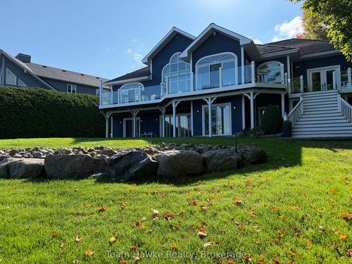 192 Gilwood Park Dr, Penetanguishene, ON, L9M1Z6 | Card Image