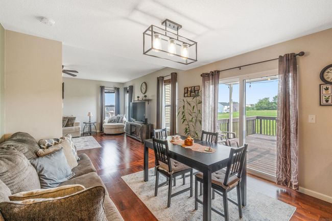3015 Timber Cove Dr, House other with 3 bedrooms, 2 bathrooms and null parking in Cedar Falls IA | Image 11