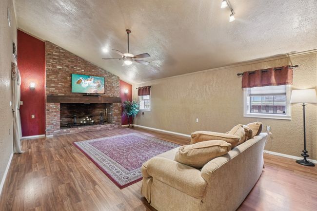 4212 Sw Loop 820, House other with 5 bedrooms, 4 bathrooms and null parking in Fort Worth TX | Image 5