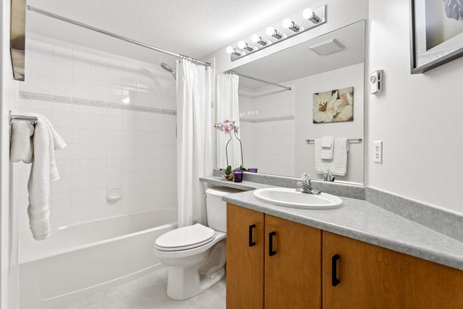 201 - 20239 Michaud Cres, Condo with 2 bedrooms, 2 bathrooms and 1 parking in Langley BC | Image 23