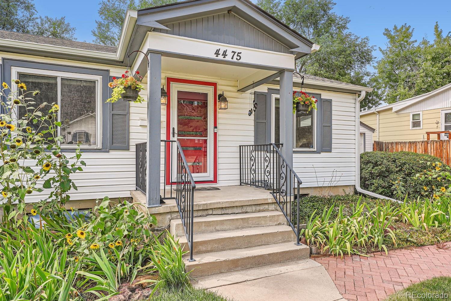 Delaware St, Englewood, CO 80110
