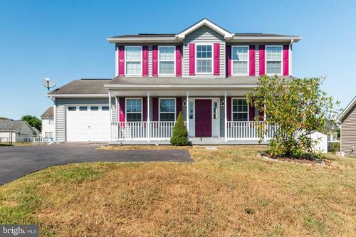 46 Raider Ln, MARTINSBURG, WV, 25403-7649 | Card Image