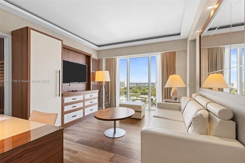 h1401-551 N Fort Lauderdale Beach Blvd, Fort Lauderdale, FL, 33304-4126 | Card Image