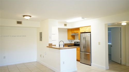 apt-101-15231 Sw 80th St, Miami, FL, 33193-1353 | Card Image