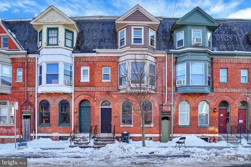 316 E King St, YORK, PA, 17403-5604 | Card Image