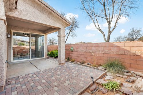 3705 E Crimson Fairway Dr, Washington, UT, 84780-1897 | Card Image
