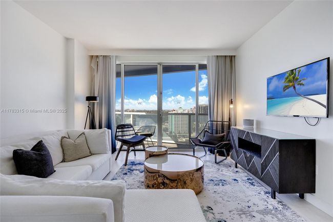 1802 - 3101 Bayshore Dr, Condo with 2 bedrooms, 2 bathrooms and null parking in Fort Lauderdale FL | Image 11