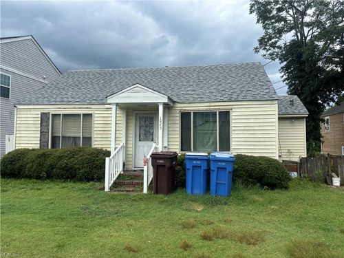 1025 Calloway Ave, Chesapeake, VA, 23324-1110 | Card Image