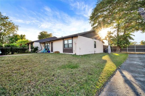 4600 Sw 136th Pl, Miami, FL, 33175 | Card Image