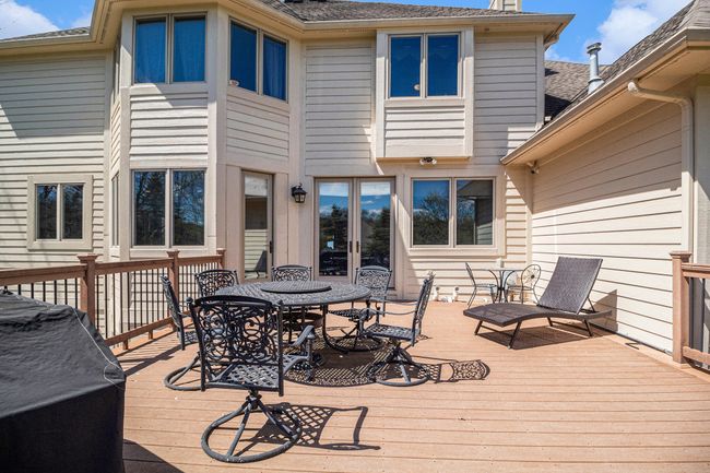 9037 Yorkshire Dr, House other with 4 bedrooms, 4 bathrooms and null parking in Saline MI | Image 33