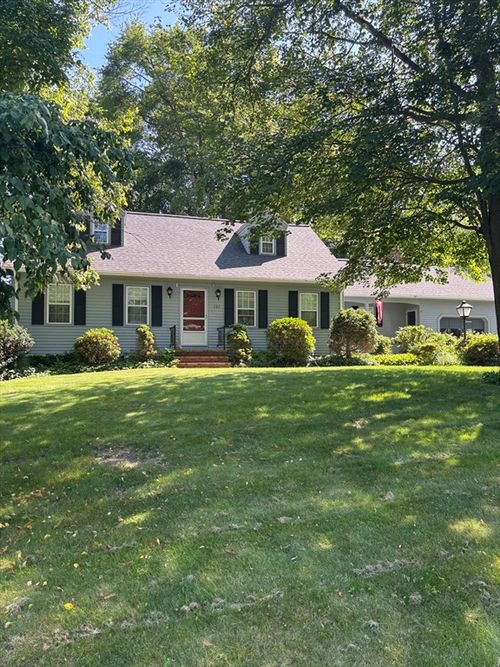 161 Woodland Dr, Somerset, MA, 02726-4750 | Card Image
