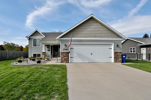 1720 Mortenson Dr, Wausau, WI, 54401-9242 | Card Image