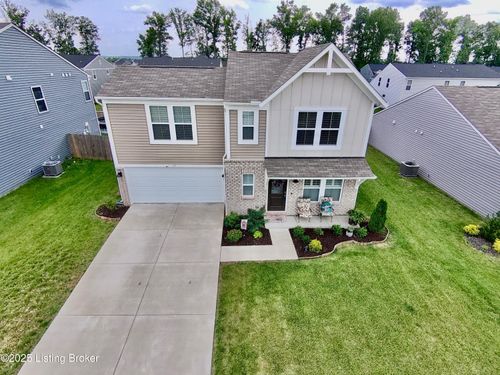 137 Sanctuary Dr, Shepherdsville, KY, 40165-7482 | Card Image