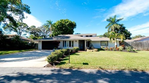 2208 79th St W, BRADENTON, FL, 34209-5216 | Card Image