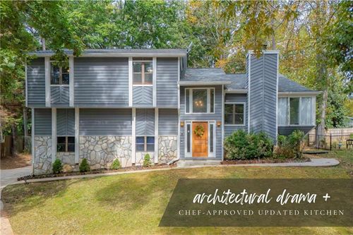 6841 Woodcreek Ln, Douglasville, GA, 30135-1681 | Card Image