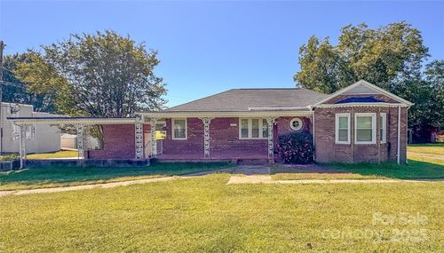 8170 Nc Hwy 90 E, Stony Point, NC, 28678-9554 | Card Image