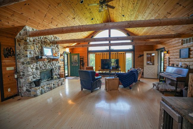 976 Paw Paw Rd, House other with 3 bedrooms, 3 bathrooms and 2 parking in Paw Paw IL | Image 5