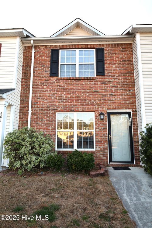 603 Timberlake Trl, Jacksonville, NC, 28546-7956 | Card Image