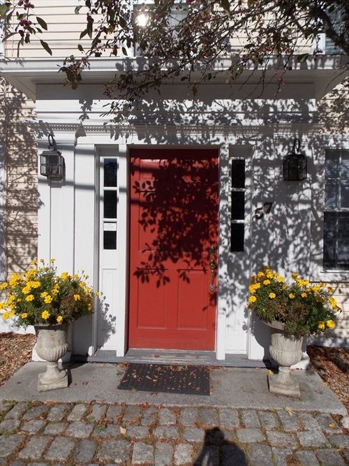 apt-2b-57 Mount Pleasant St, Rockport, MA, 01966-1757 | Card Image