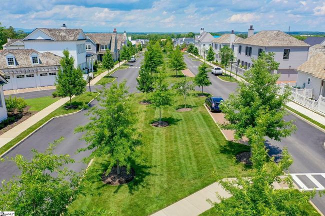 602 Baron Dr, House other with 3 bedrooms, 3 bathrooms and 2 parking in Greenville SC | Image 5
