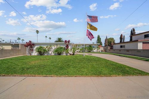 718 Oneonta Ave, Imperial Beach, CA, 91932-3429 | Card Image