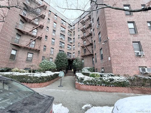 4k-83-55 Woodhaven Blvd, Woodhaven, NY, 11421 | Card Image