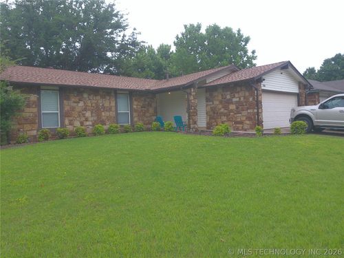 2508 Iola St, Broken Arrow, OK, 74012-2237 | Card Image