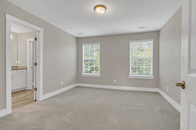Second bedroom suite | Image 22