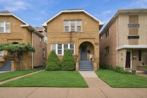 3717 Ridgeland Ave, Berwyn, IL, 60402-4021 | Card Image