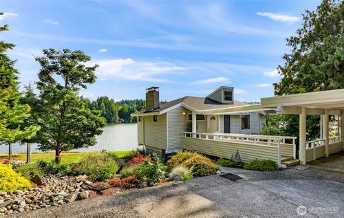 15485 Ne Petterson Rd, Keyport, WA, 98345-0250 | Card Image