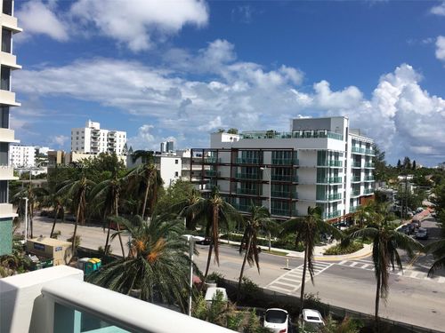apt-408-1200 West Ave, Miami Beach, FL, 33139-4312 | Card Image